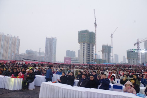 ���ݽ�ҵ�㳡����ҫ��ҵ��Ⱥ���ݳ���������Ļ��