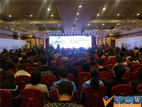 3��11�����磬�й������ϡ��鱦�׽�ƻ�������ߴ������ƽ�����鱦���Ͻ𹬴�Ƶ���С�