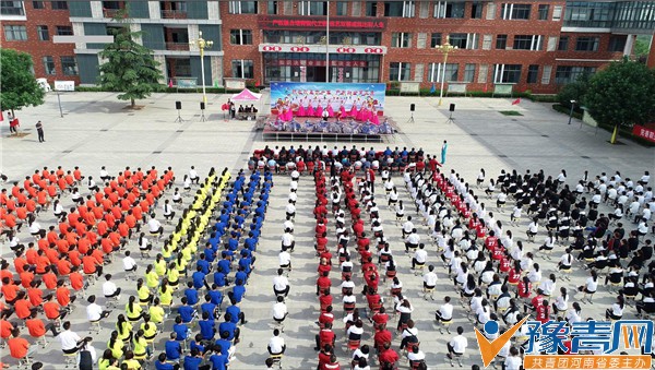 ���������Ľ�ְ�̻��������ʽ��  ����У԰��Ӫ���Ľ�����ʽ����������ר¡�ؾ���