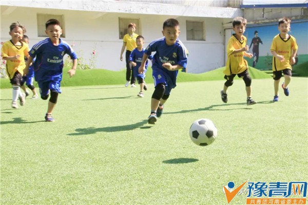 ��������չ��� �����Ͼ���������������ʵ���׶�԰��13���ļ�����������Բ������