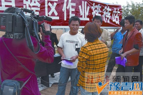 �۽���������